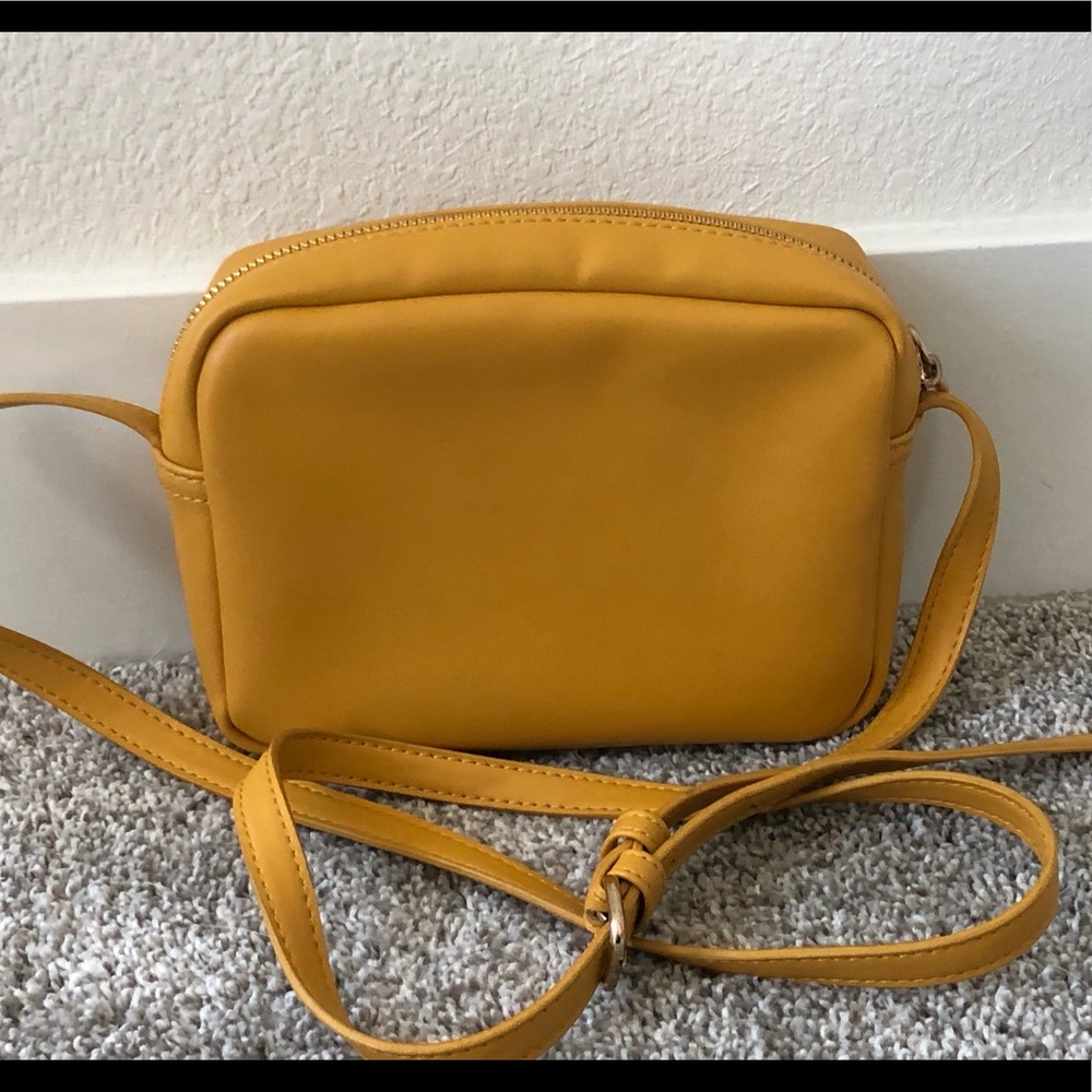 Yellow crossbody purse